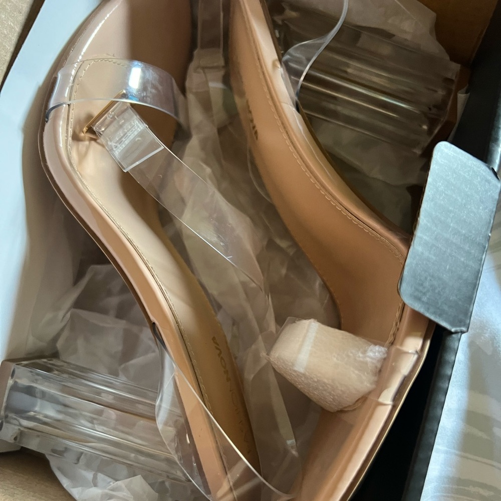 Fashion nova heels
